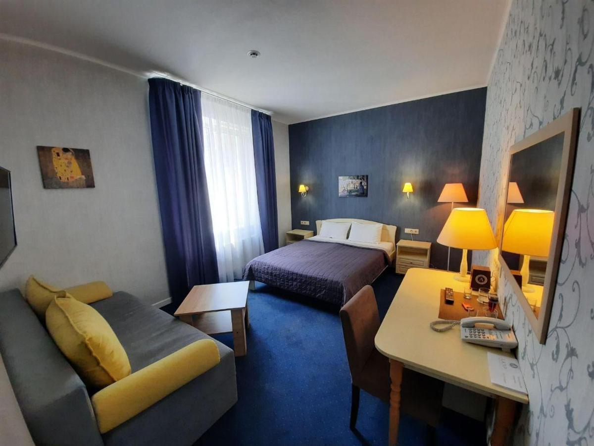 Hotel Ajur Odessa Eksteriør billede