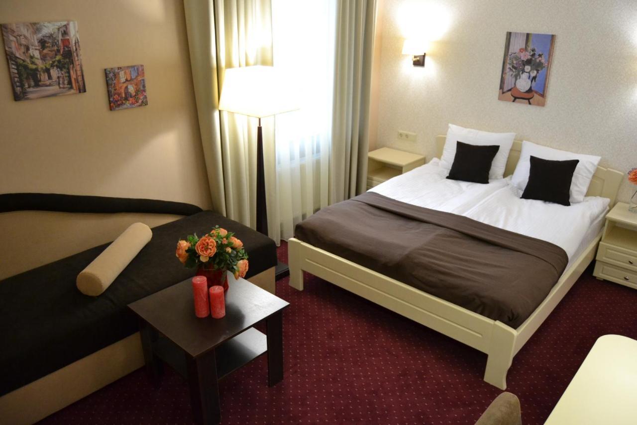 Hotel Ajur Odessa Eksteriør billede