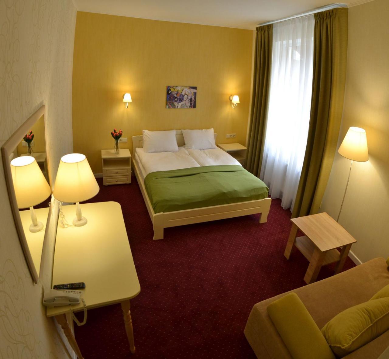 Hotel Ajur Odessa Eksteriør billede