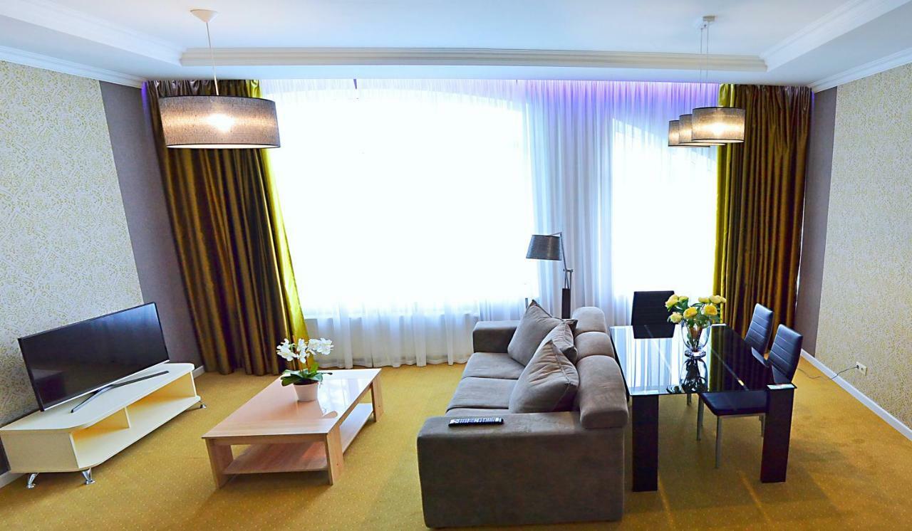 Hotel Ajur Odessa Eksteriør billede