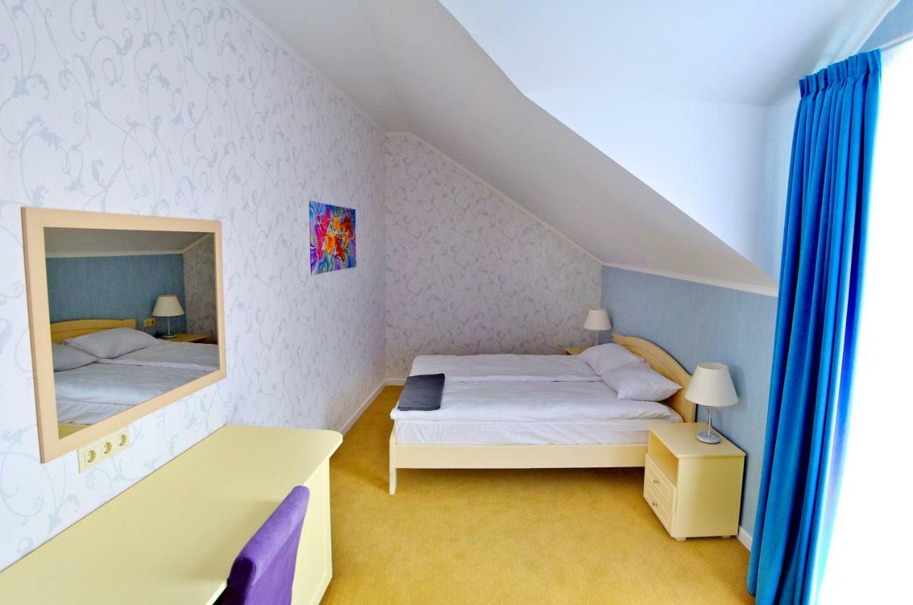 Hotel Ajur Odessa Eksteriør billede