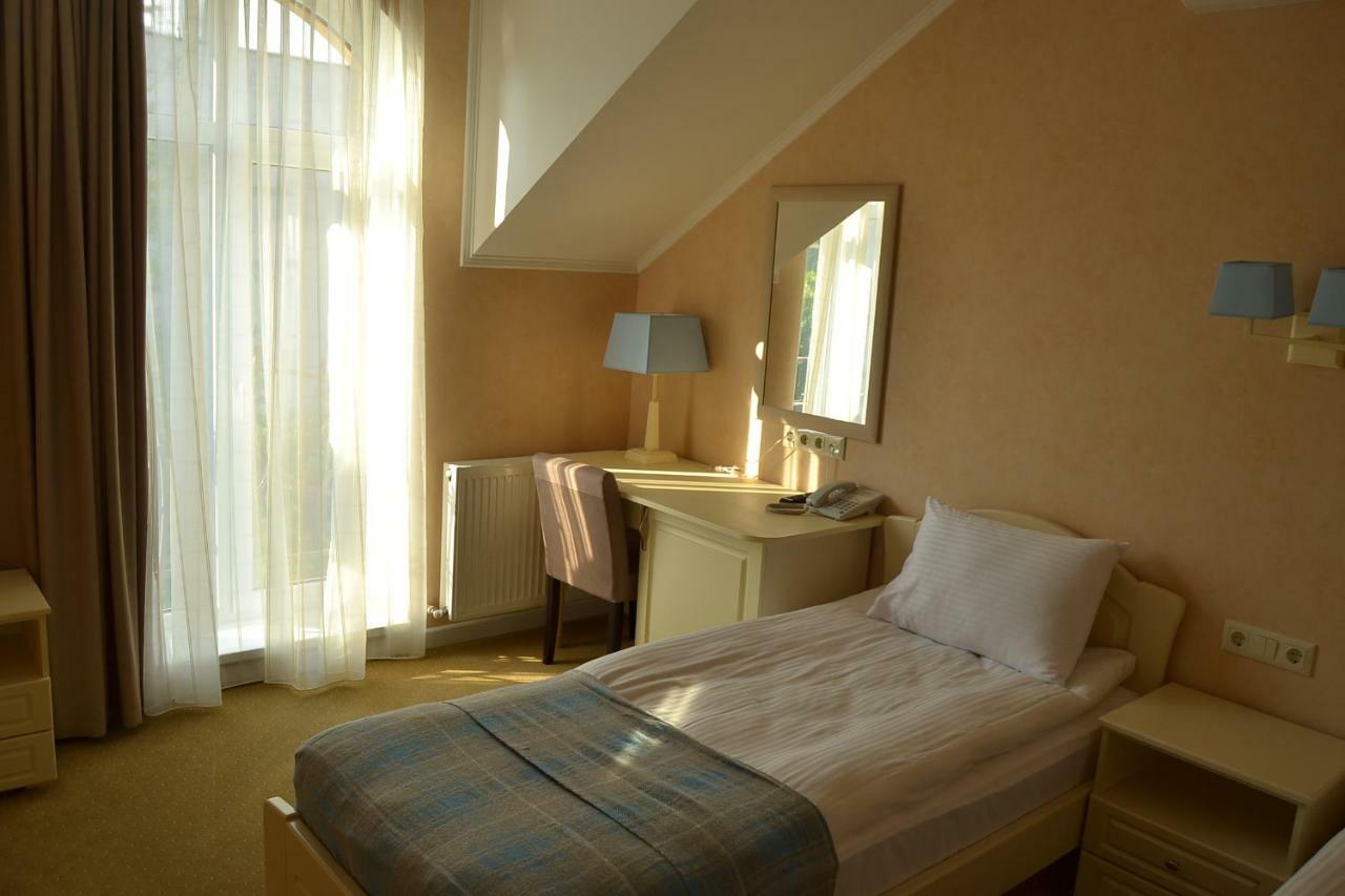 Hotel Ajur Odessa Eksteriør billede