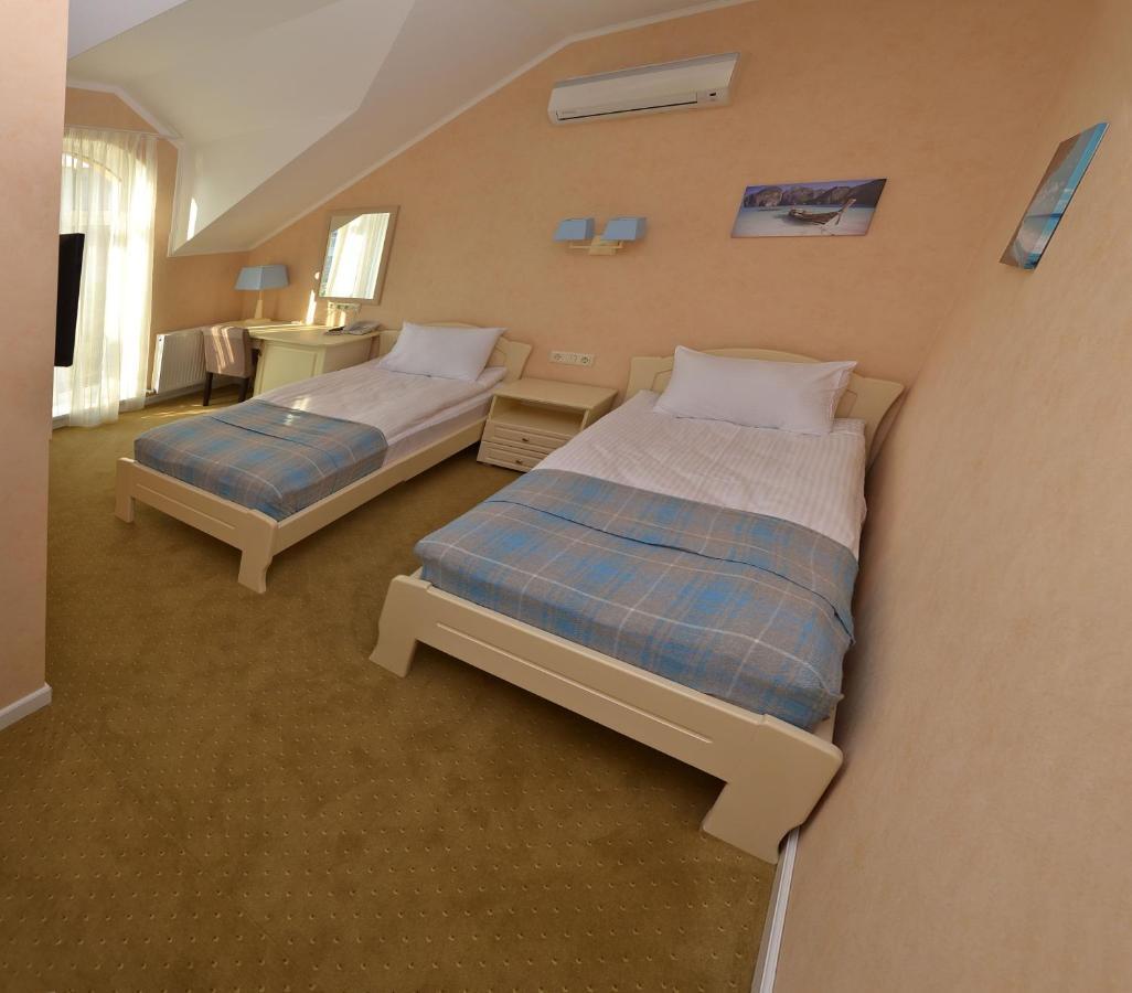 Hotel Ajur Odessa Eksteriør billede